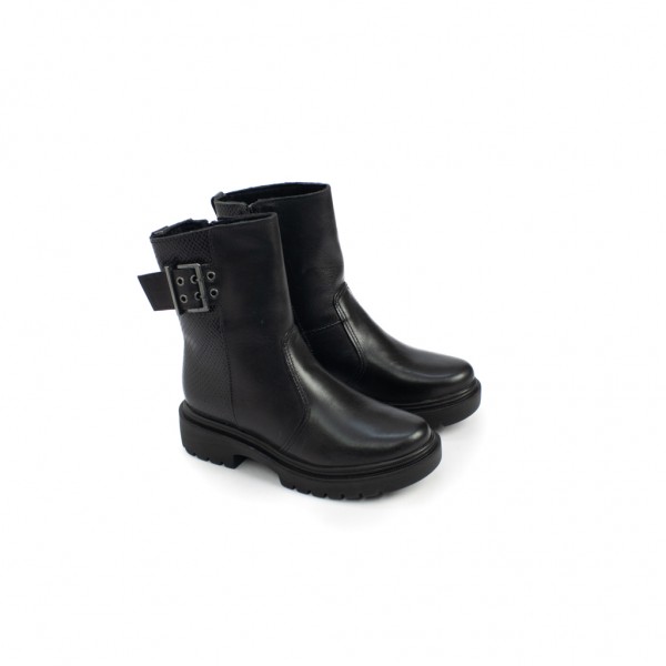 Bota Cano Curto em Couro Pegada Feminino