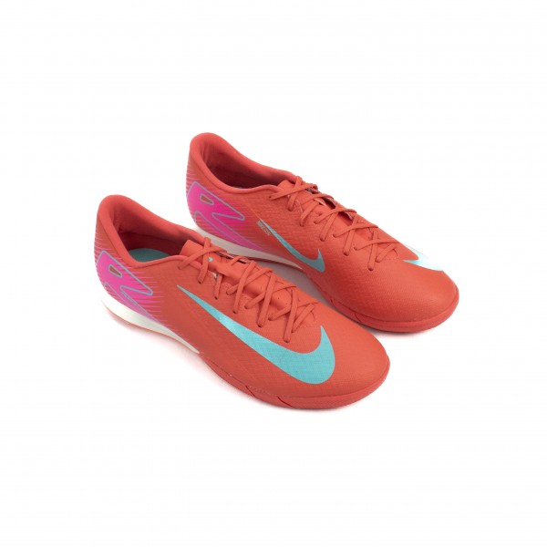 Chuteira de Futsal Mercurial Zoom Vapor 16 Academy Nike Masculino