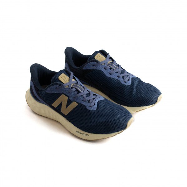 Tênis de Corrida Fresh Foam Arishiv4 New Balance Masculino