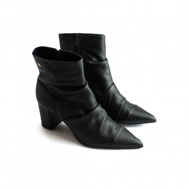 Bota Cano Curto em Couro 365 Soft Feminino