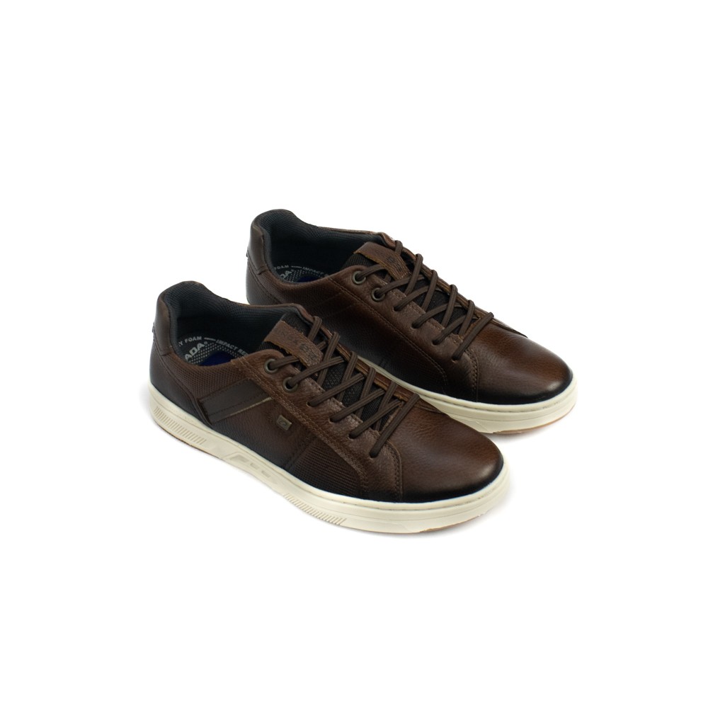 Tênis Casual em Couro Pegada Masculino