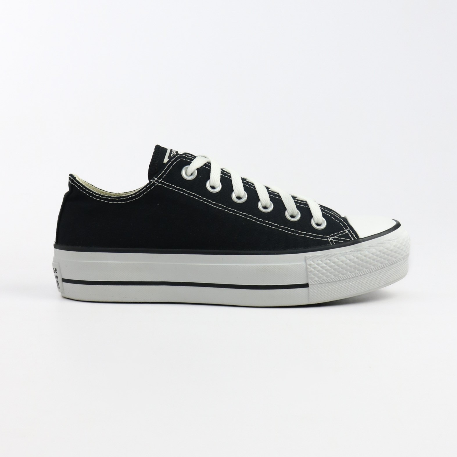 Tênis Casual All Star Chuck Taylor Platform OX  Cano Baixo Converse Unissex