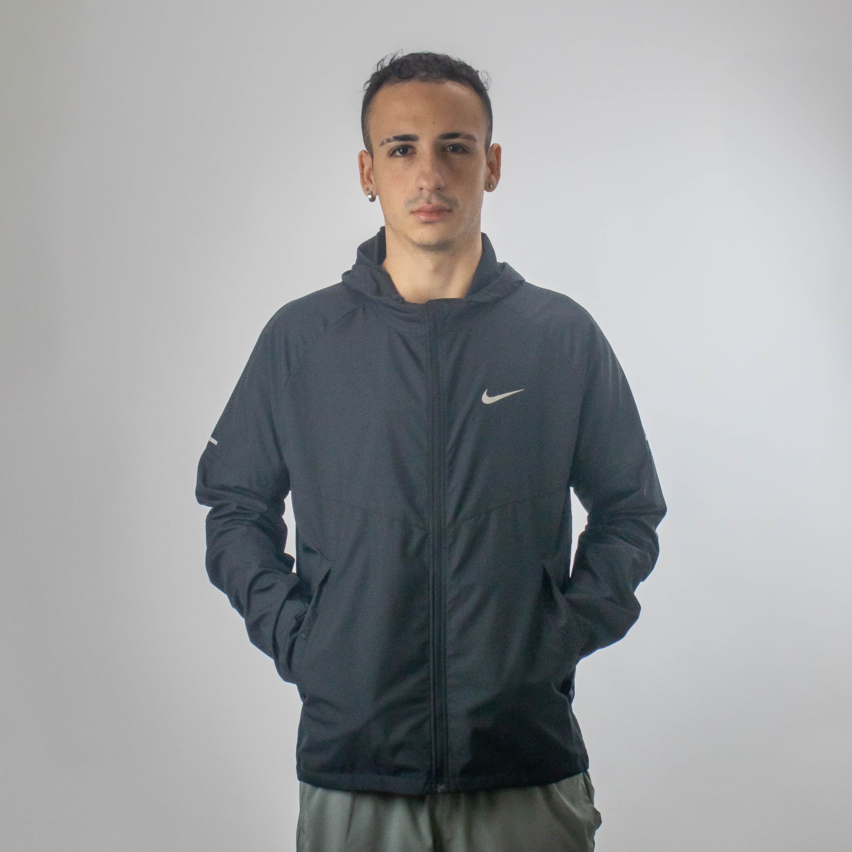 Jaqueta Corta Vento Repel Miler Nike Masculino