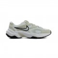 Tênis Esportivo AL8 Summit Nike Feminino